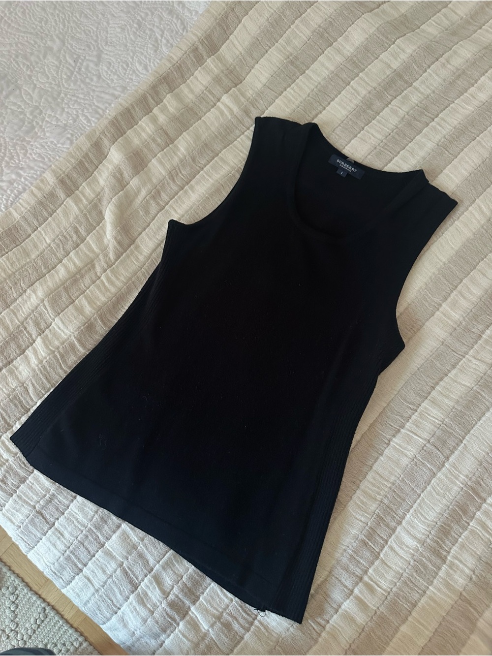 Burberry Black Ribbed Sleeveless Tank Top In Perfect Condition